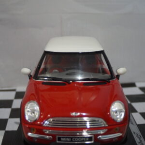 Revell metal mini cooper 2001 in red 1:12 ref 08453
