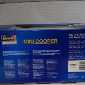 Revell metal mini cooper 2001 in red 1:12 ref 08453