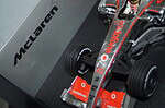 Minichamps mclaren mercedes mp4-28 j.button f1 2013 530 131805 1:18