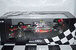Minichamps mclaren mercedes mp4-26 j.button f1 2011 530 111804 1:18