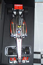 Minichamps mclaren mercedes mp4-26 j.button f1 2011 530 111804 1:18