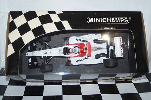 Minichamps b.a.r honda 006 j.button 100 040009 1:18