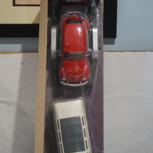 Maisto volkswagen camper (samba) and beetle 1:24 diecast ref 32913