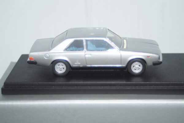 Replicar fiat 130 coupe 1972 in silver hand built in approx 1/43rd