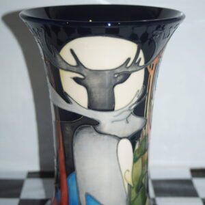 Moorcroft vase large "wapiti" with reindeer 21cm unboxed trial 17/07/12