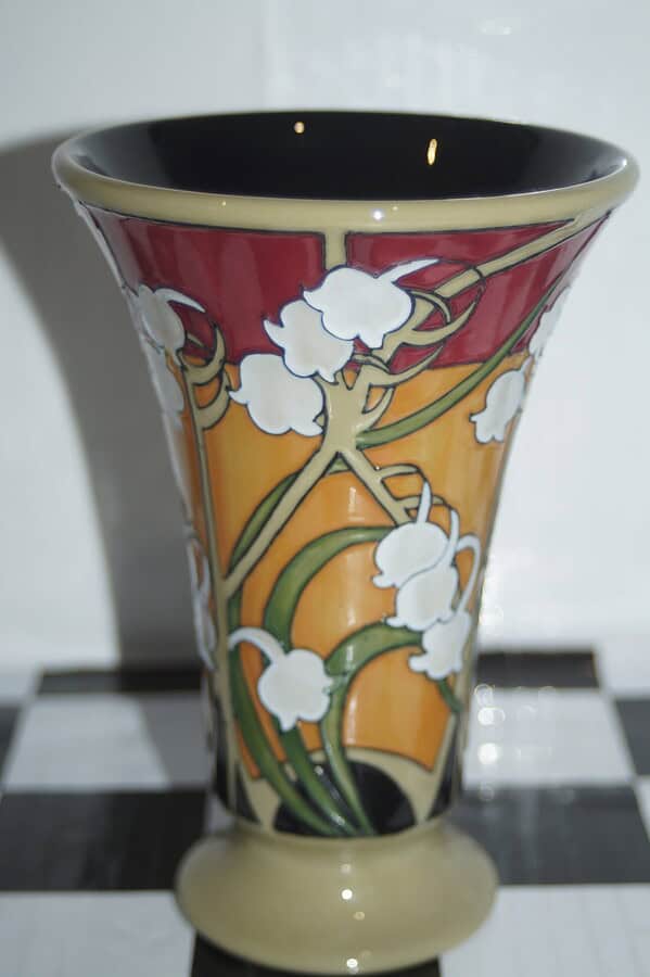 Moorcroft small vase "fleurs deco" 16cm unboxed 2013