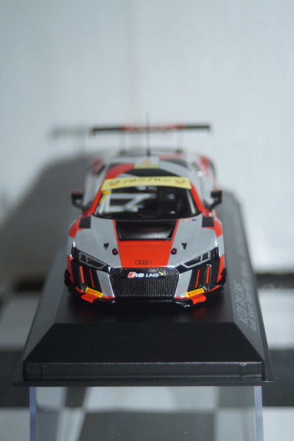 Minichamps audi r8 lms world cup macau 2016 1:43 437 161107
