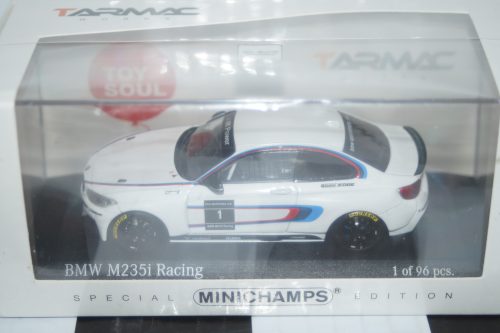 Minichamps bmw m235i racing toysoul 2015 1:43 447 152501