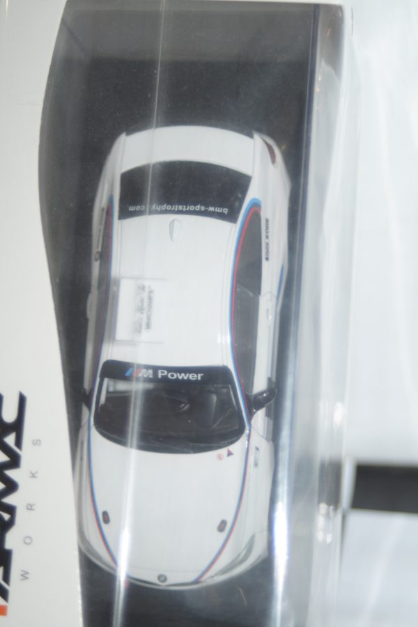 Minichamps bmw 325i compact in red 1:43 ref 80 42 0 024 437