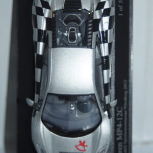 Minichamps mclaren mp 4-12c 2011 silver (nuremberg toy fair 2012) 533 133023 1:43