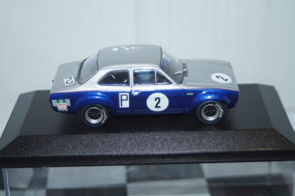 Minichamps ford escort mk1 tc #17 tt silverstone 1970 stewart 400 708117 1:43