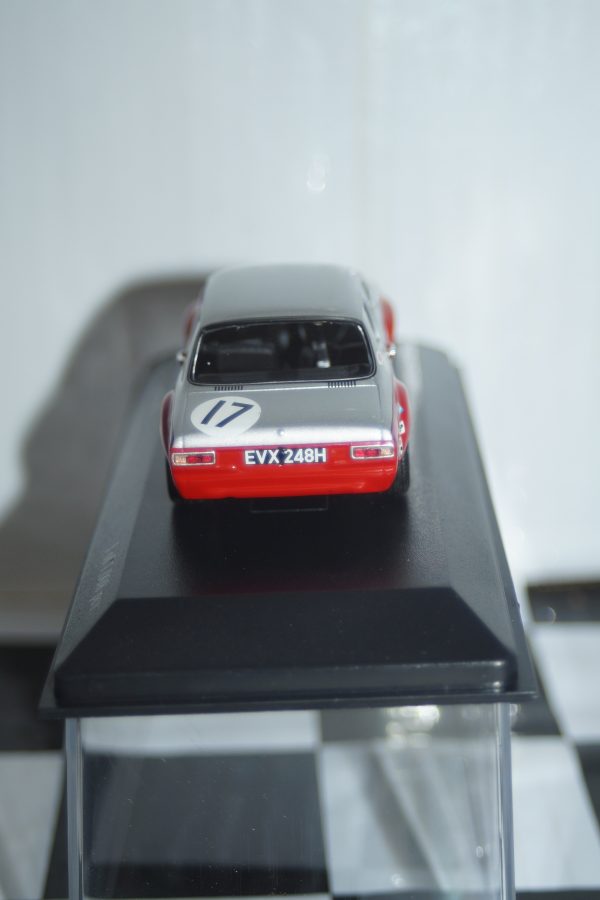 Minichamps ford escort mk1 tc #79 500km nurburgring 1968 stommelen 400 688179 1:43