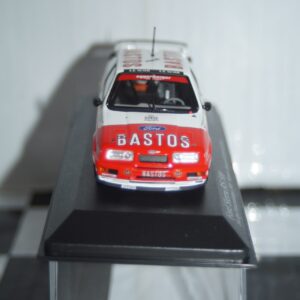 Minichamps ford sierra rs 500 #1 winners 24hr spa 1989 437 898001 1:43