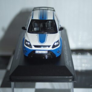 Minichamps ford focus rs le mans edition 2010 white with blue 400 088172 1:43