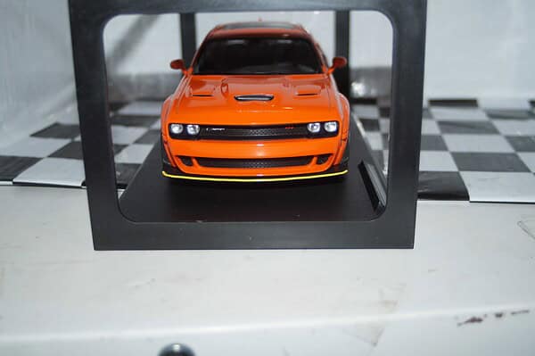Solido dodge challenger r/t scat pack wideboy (hazzard tribute) 1:18 diecast s1805713