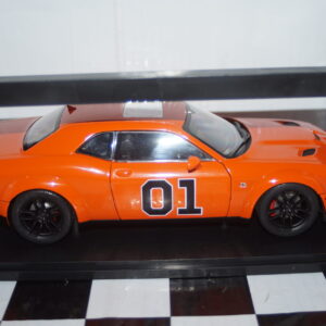 Solido dodge challenger r/t scat pack wideboy (hazzard tribute) 1:18 diecast s1805713