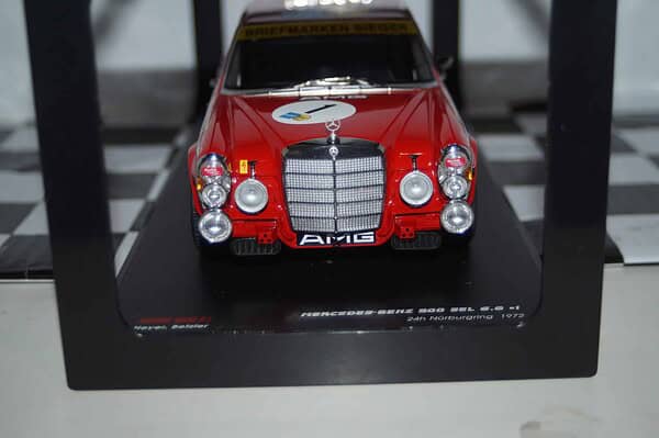 Werk83 mercedes benz 300 sel 6.6 #1 1:18 ref w18030002