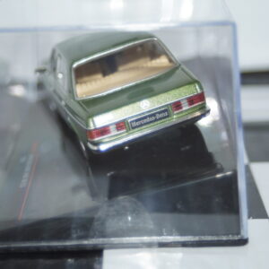 Ixo mercedes-benz 240d (w123) green 1976 clc587n 1:43