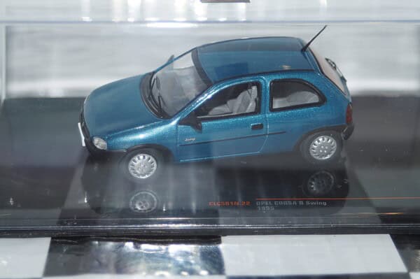Ixo opel corsa b swing 1995 turquoise 1:43rd ref clc581n.22