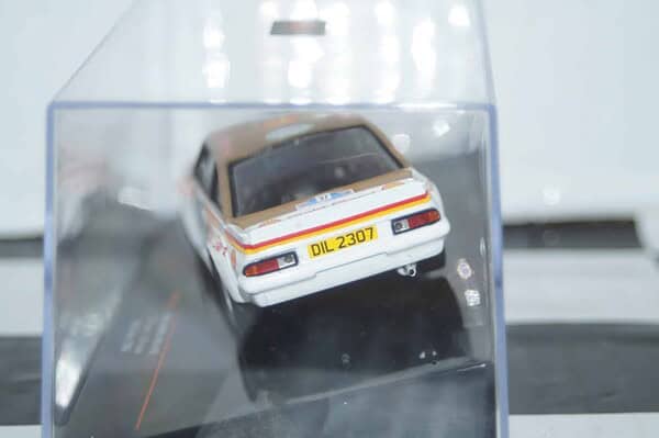 Ixo opel manta 400 rac rally 1984 #37 "gold card" 1:43 diecast rac443.22
