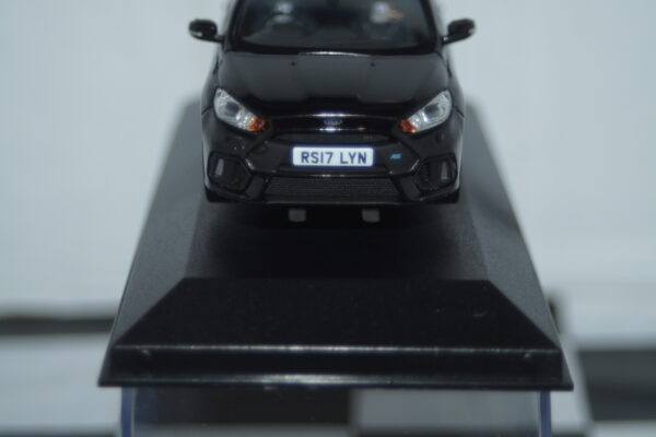 Vanguards ford focus mk3 rs black 1/43 ref va15305