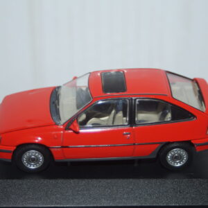 Vanguards vauxhall astra gte 16v carmine red va13208 1:43