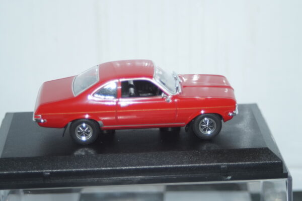 Oxford diecast vauxhall firenza 1800 sl in red 1:43rd ref vf002