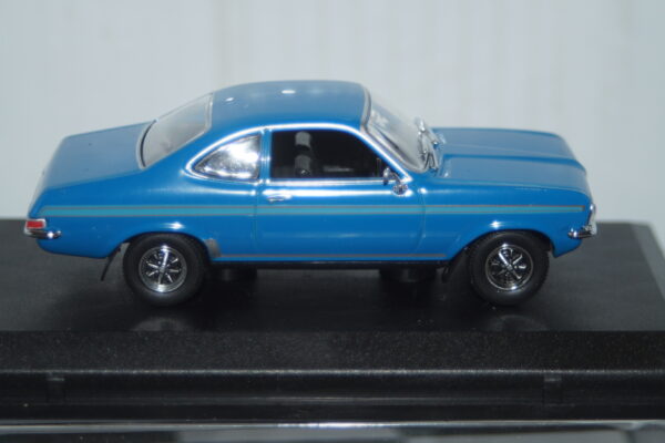 Oxford diecast vauxhall firenza1800 sl in red 1:43rd ref vf002