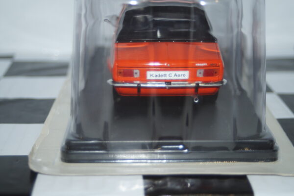 Altaya ixo opel kadett c aero red 1976 in 1/24th