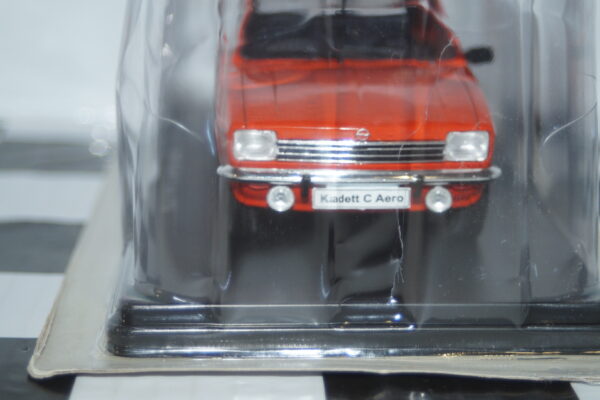 Altaya ixo opel kadett c aero red 1976 in 1/24th
