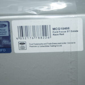 Ixo modelcars ford focus st estate 2015 race red 1:18 mcg18466