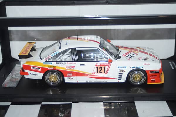 Werk83 opel manta #121 24h nurburgring 2023 1:18 diecast w18035001