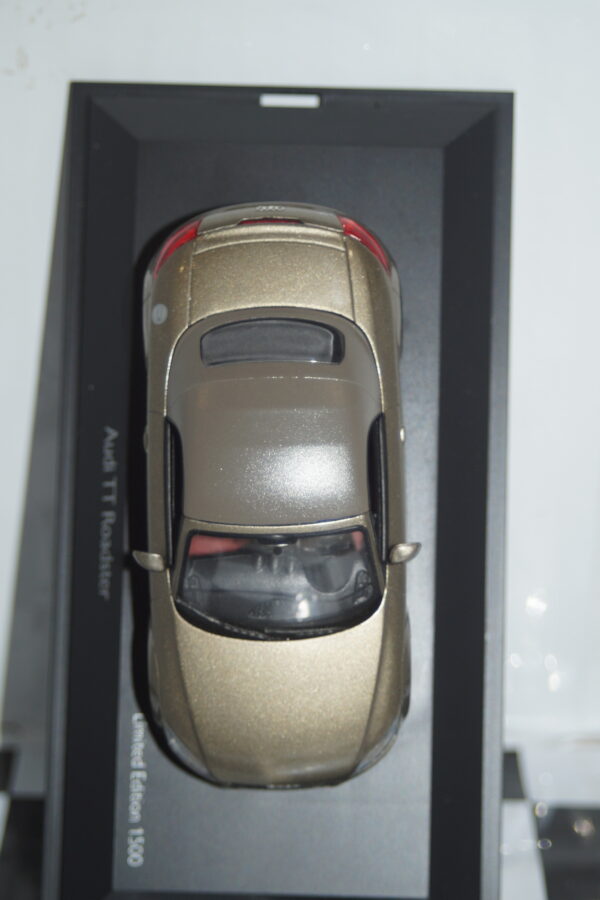 Schuco hanomag kommissbrot 1:43 scale diecast ref 02976