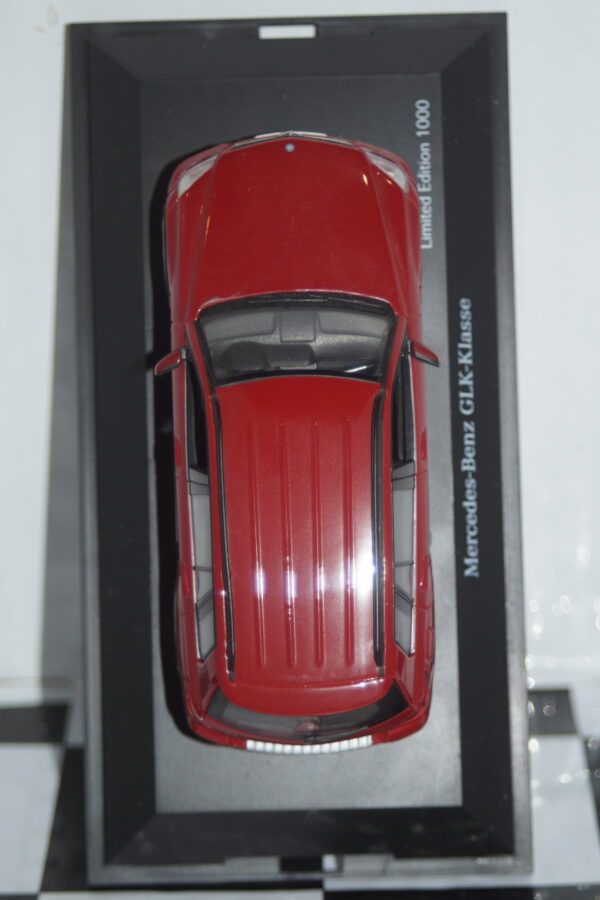 Schuco mercedes benz glk-klasse red 1:43 ref  07246