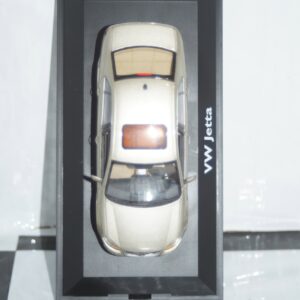 Schuco vw jetta metallic beige 1:43 scale diecast ref 04731