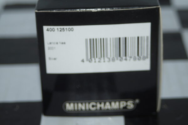 Minichamps lancia nea 2001 in silver 1:43 ref 400 125100