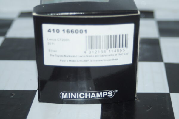 Minichamps lexus ct200h 2011 in silver 1:43 ref 410 166001