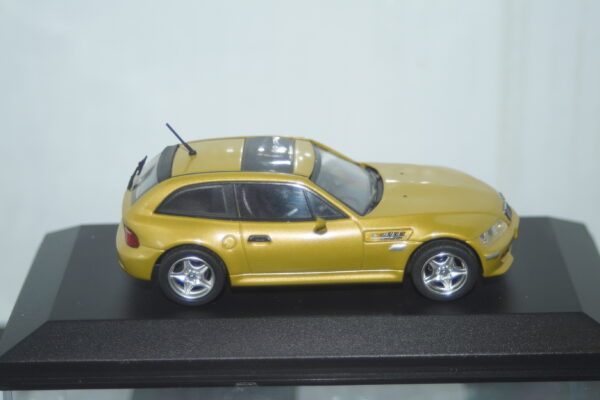Minichamps bmw m coupe 2001 in yellow metallic 1:43 ref 400 029060