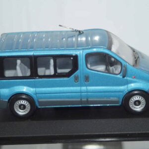 Minichamps opel vivaro break in blue 1:43 430 040511