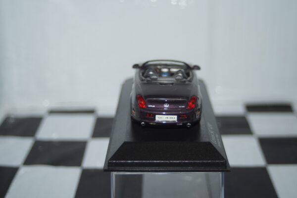 Minichamps lexus sc 430 2001 purple metallic, 400 166132 1:43