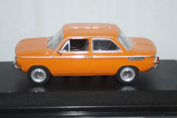 Minichamps nsu tt saloon 1967-72 orange in 1:43 430 015300