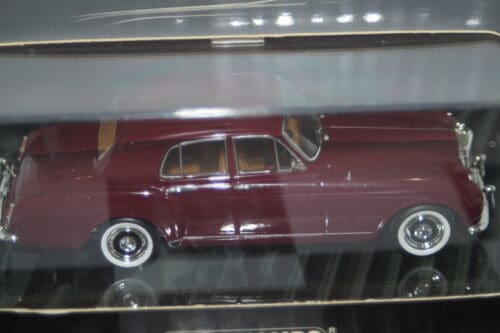 Minichamps bentley s1 continental flying spur 1955 ref 436 139550 1:43