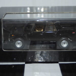 Minichamps lamborghini lm002 1984 black 1:43 436 103371