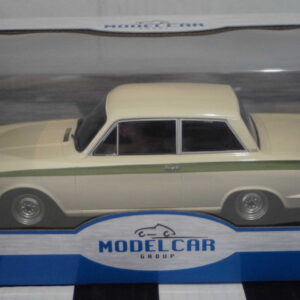 Model car group ford cortina (lotus) mk1 in white ref mcg18434 in 1:18th