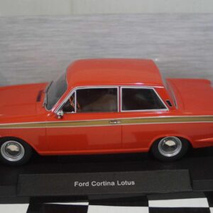 Model car group ford cortina (lotus) mk1 in red ref mcg18532 in 1:18th