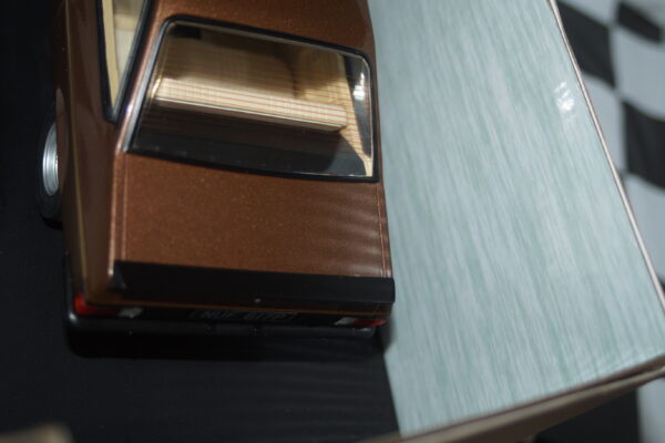 Model car group ford escort mk2 rs2000 in brown metallic mcg18530