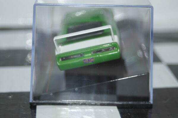 Ixo dodge charger daytona 1969 in green 1:43 ref clc585n.22