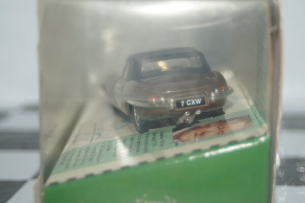 Corgi jaguar e type classic models with ref 96082 1/36th