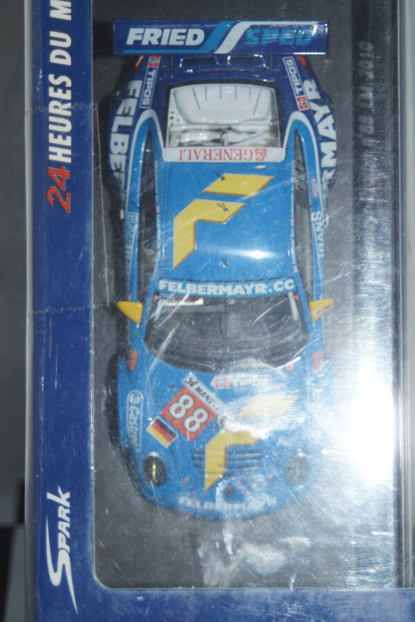 Spark porsche 997 gt3 rsr lm 2010 winner 1:43 ref s2583 wrong sleeve