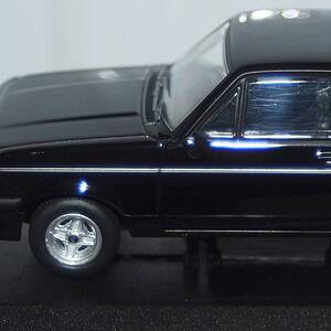 Vanguards ford escort mk2 rs2000 black 1/43 ref va14906